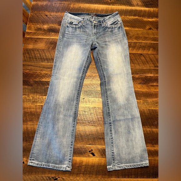 Cowgirl Up jeans 29x32 - Picture 2 of 9